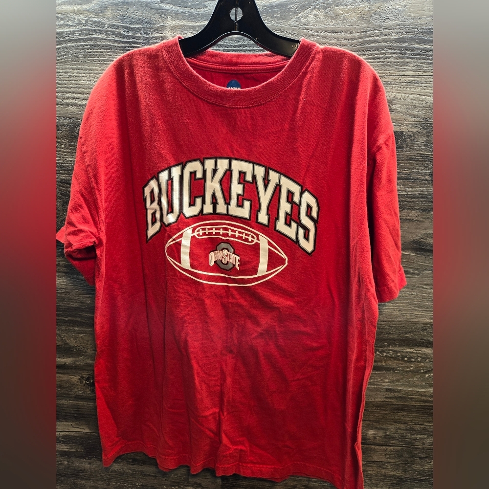 Ncaa Ohio State Buckeyes Men’s T-Shirt Large Red Football Faint Stained